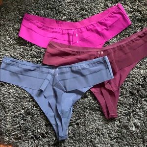 VS Thongs (3 Count)